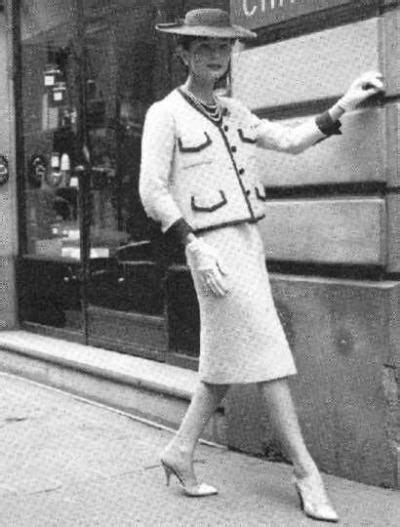 1950 chanel powersuit.